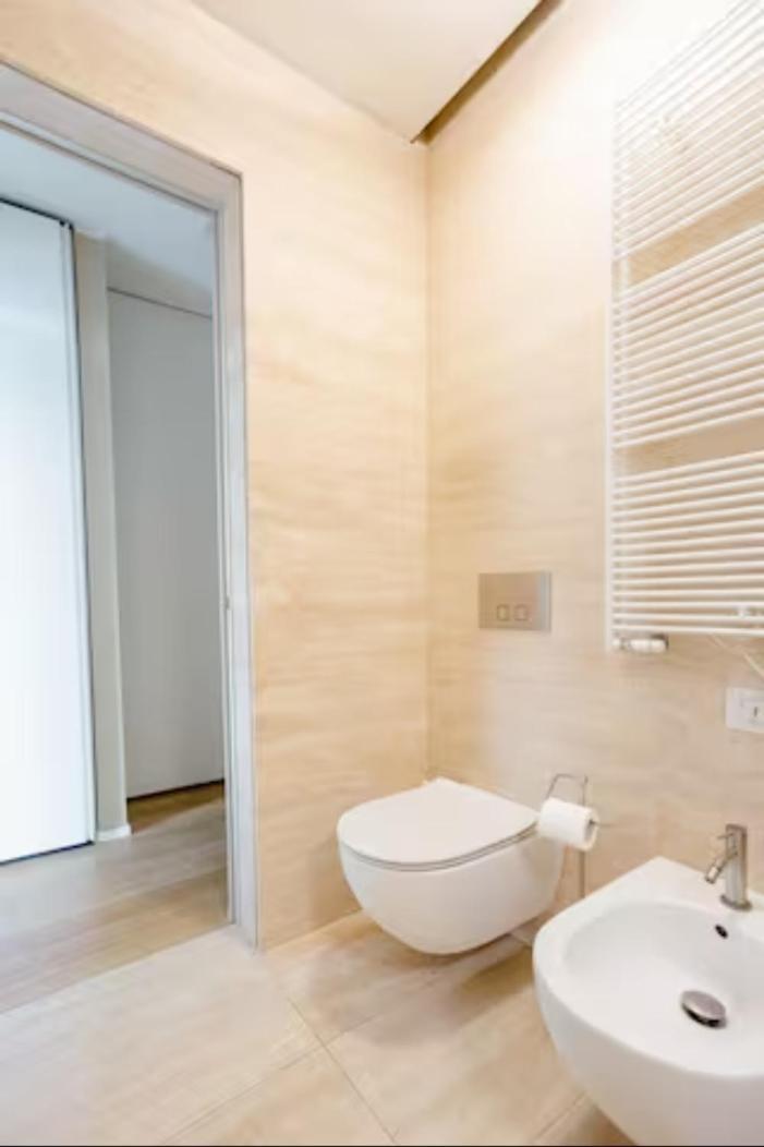 Luxury Apartment Milan Central Екстер'єр фото