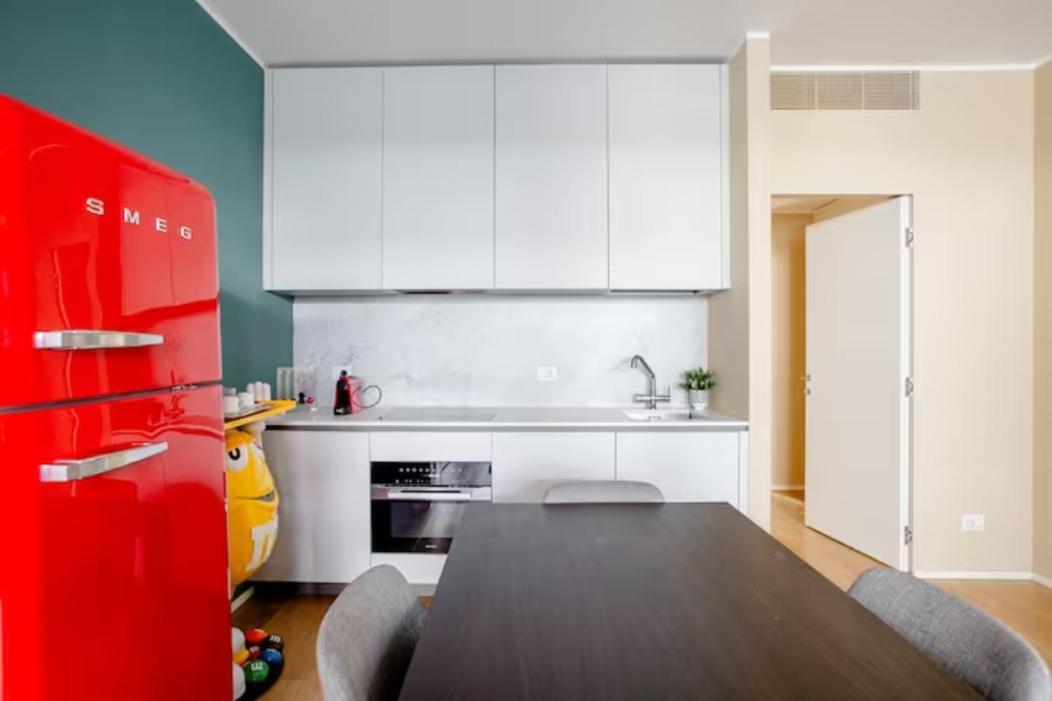 Luxury Apartment Milan Central Екстер'єр фото