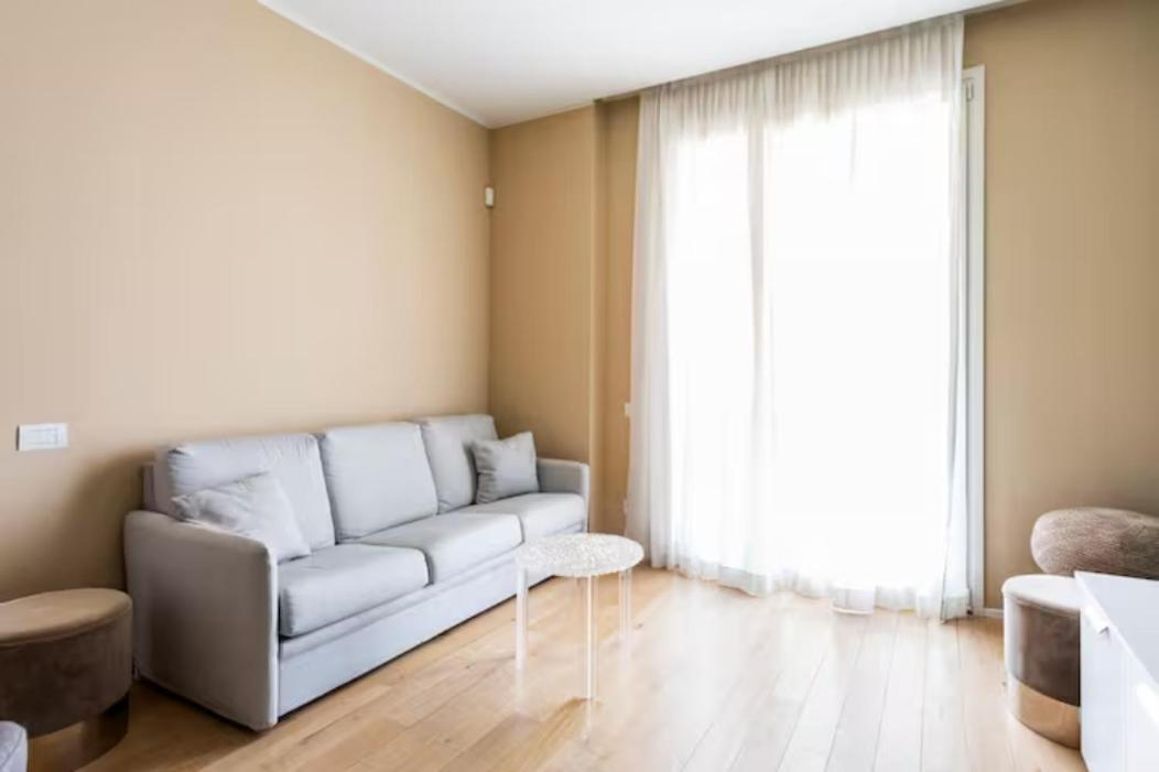 Luxury Apartment Milan Central Екстер'єр фото
