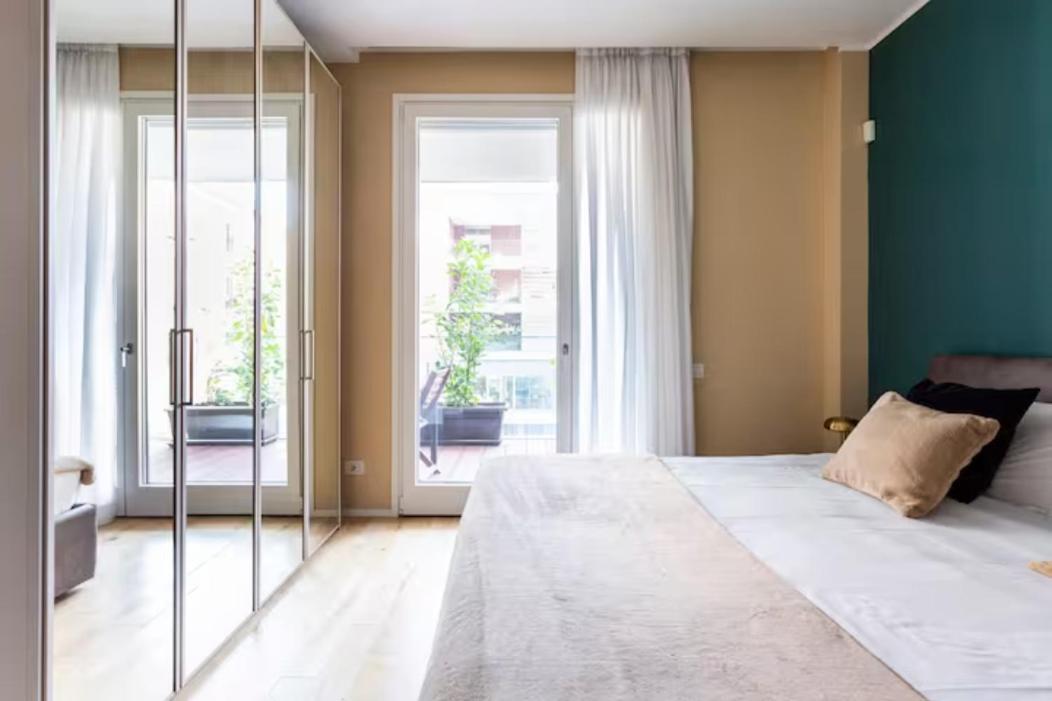 Luxury Apartment Milan Central Екстер'єр фото